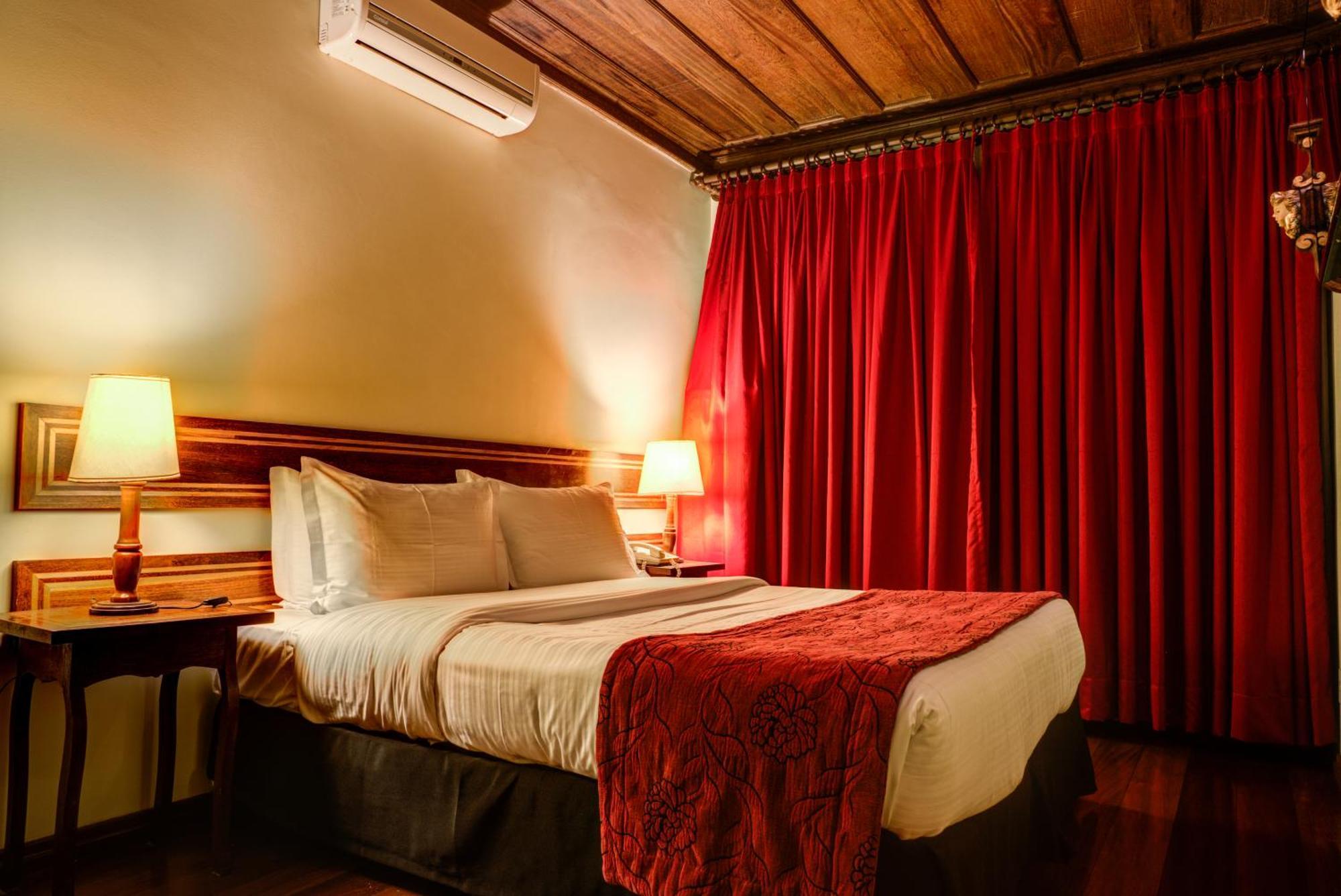 Hotel Pousada Do Arcanjo Ouro Preto  Exterior photo